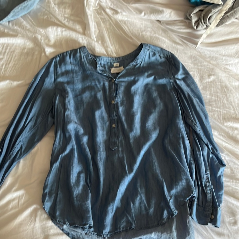 Ann Taylor loft chambray shirt
